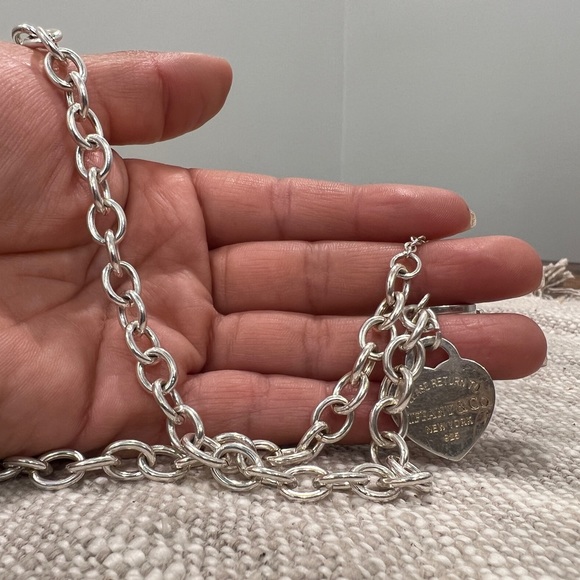 Heart Tag Toggle Necklace - Picture 14 of 14